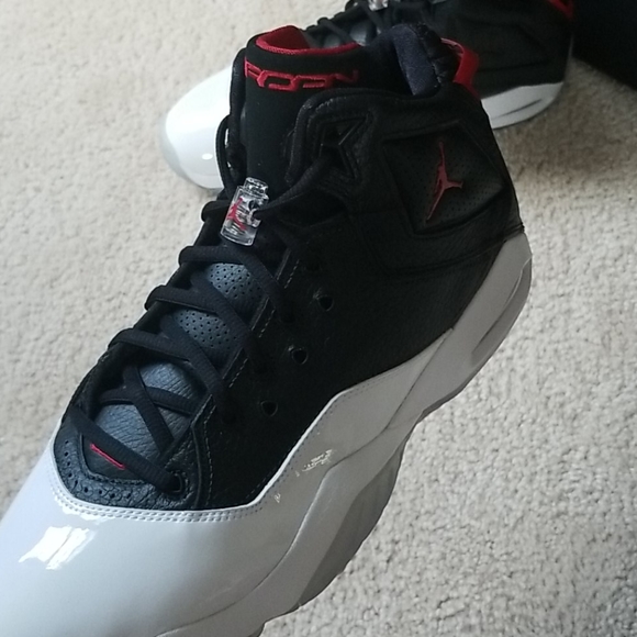 Jordan B'Loyal - Picture 3 of 8